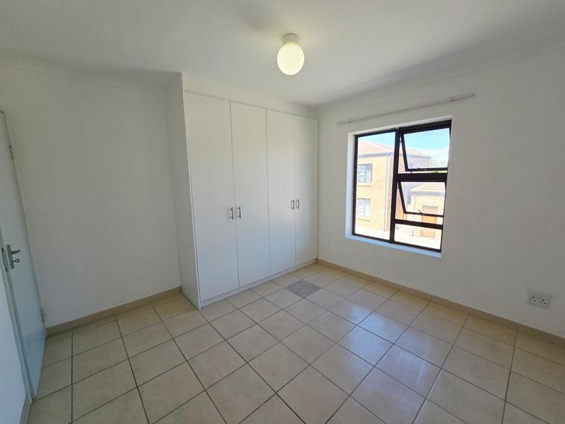 To Let 2 Bedroom Property for Rent in Bellville Western Cape